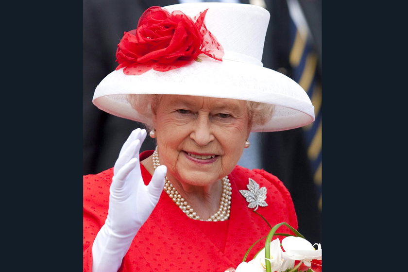 英国女王伊丽莎白二世的帽子样式繁多