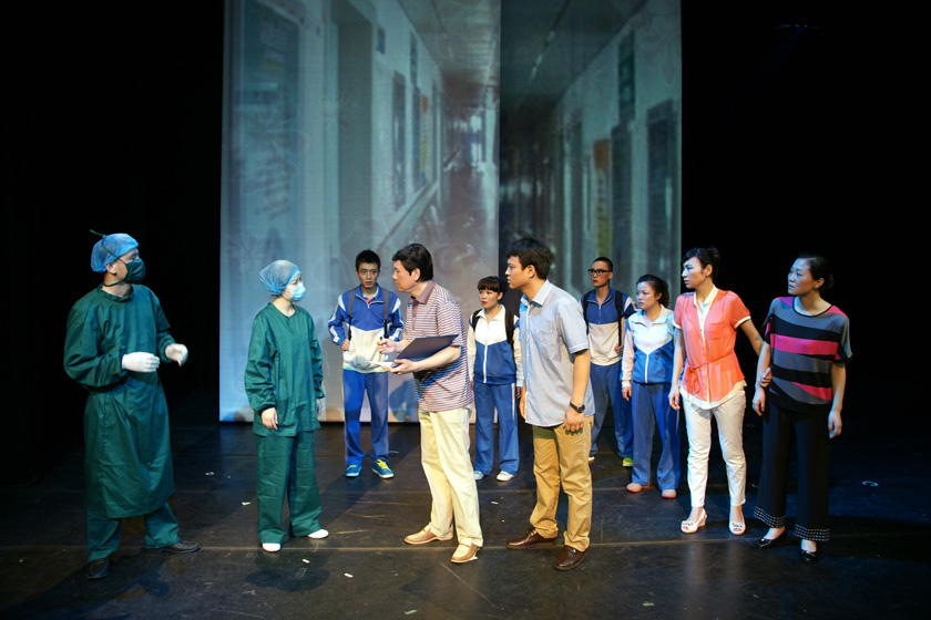 最美女教师登上话剧舞台