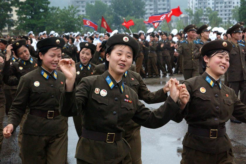 朝鲜庆祝金正恩被授予元帅称号