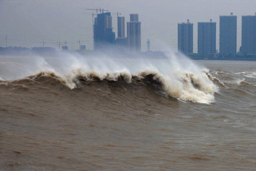 双台风“苏拉”“达维”影响沿海地区_图片频道_财新网