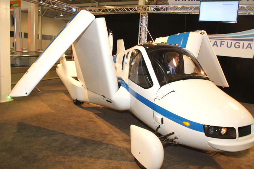 当地时间2012年4月4日,美国纽约车展,terrafugia飞行汽车.