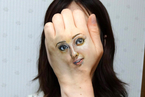 日本大学生创作逼真人体彩绘