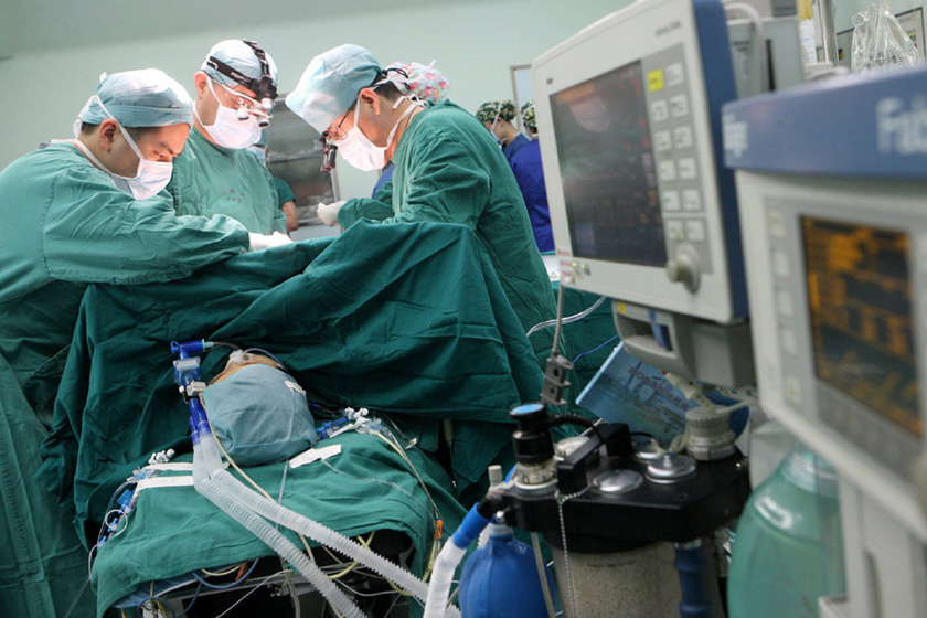 女子复婚为患癌丈夫捐肝