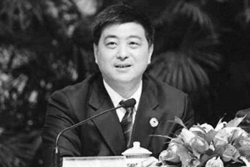 希绮ジェシカ下马_希崎 ...
