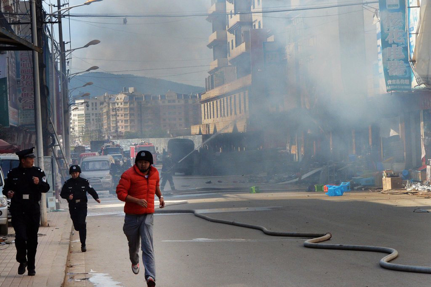 昆明一待拆居民区发生爆炸 致2死2伤