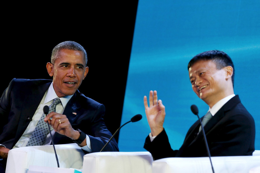 APEC工商领导人峰会 奥巴马与马云同台表情逗趣_图片频道_财新网