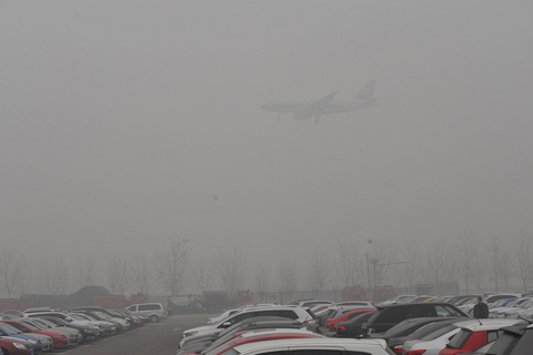 雾锁中国下的众生态