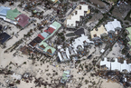 大西洋史上最强飓风侵袭海岛 若灾难大片画面