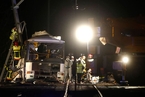 法国南部列车与校车相撞事故造成4死24伤