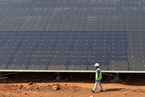 印度开建世界最大太阳能园 投资将达161亿元
