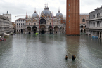意威尼斯水患致多处古迹受损 当局呼吁全球捐款