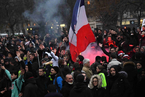 法国大罢工第14天 工会发动第三次全国示威游行