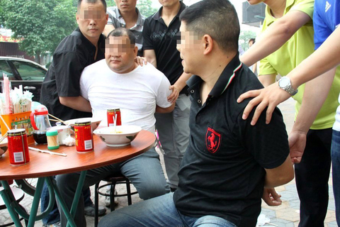 广州沙县小吃遭暴力垄断供货