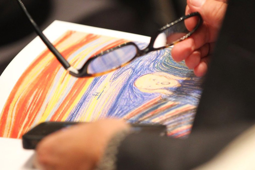 5月2日，纽约，挪威画家蒙克的代表作《呐喊》以1.19亿美元在苏富比的纽约拍卖会中成交。  MARIO TAMA/东方IC _蒙克《呐喊》1.19亿美元成交 创拍卖纪录