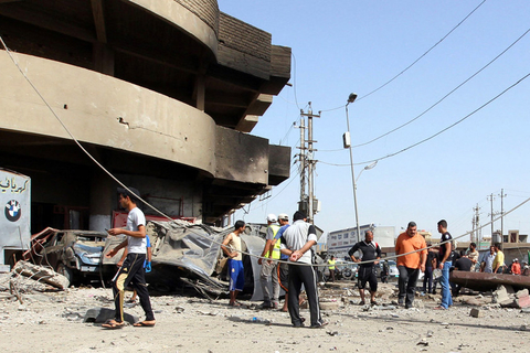 6月13日，伊拉克巴格达，爆炸现场。  SABAH ARAR/东方IC