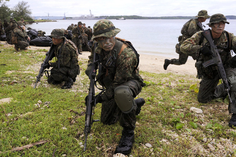 日美举行登陆岛屿联合军演