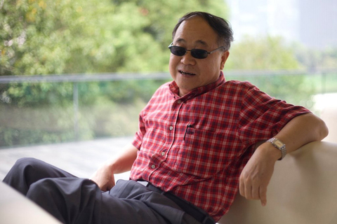 资料图：作家莫言，拍摄于2012年9月11日。 陈荣辉/东方IC