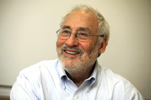 2001年诺贝尔经济学奖得主约瑟夫·斯蒂格利茨。 东方IC 