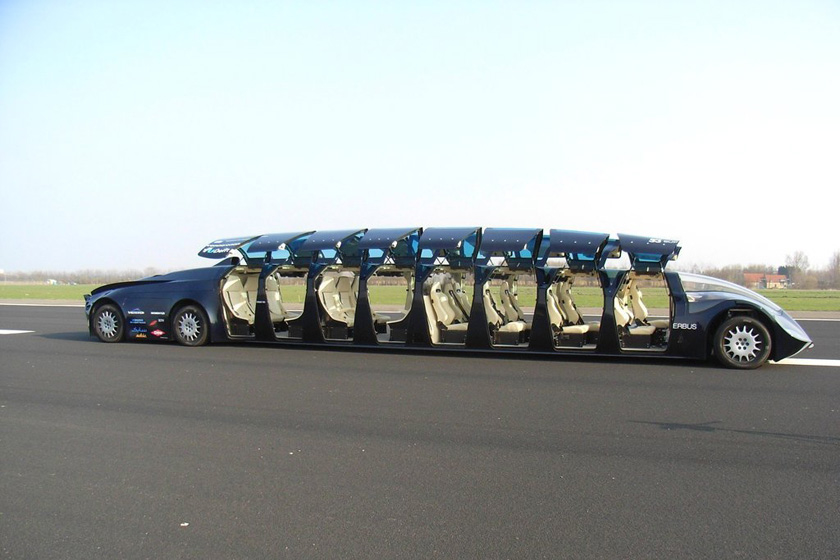 巴士身长15米，宽2.5米，高1.65米，配备8扇鸥翼式车门，最高时速可达每小时250公里。   Delft University Of TechnologyWhitehotpix/东方IC_时速250公里的超级巴士