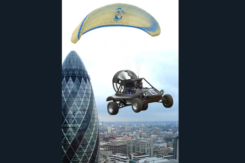 汽车起飞速度到达37码，一旦在空中运动，它可以达到100码。并且范围在200英里，巡航速度在82码，高度可达15000英尺。原型是一辆沙滩汽车。     CB2/ZOB/东方IC_汽车也能飞行