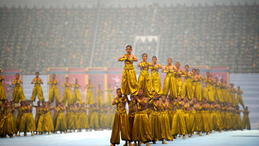 第九屆中國鄭州國際少林武術節開幕表演,來自登封少林塔溝武術學校的