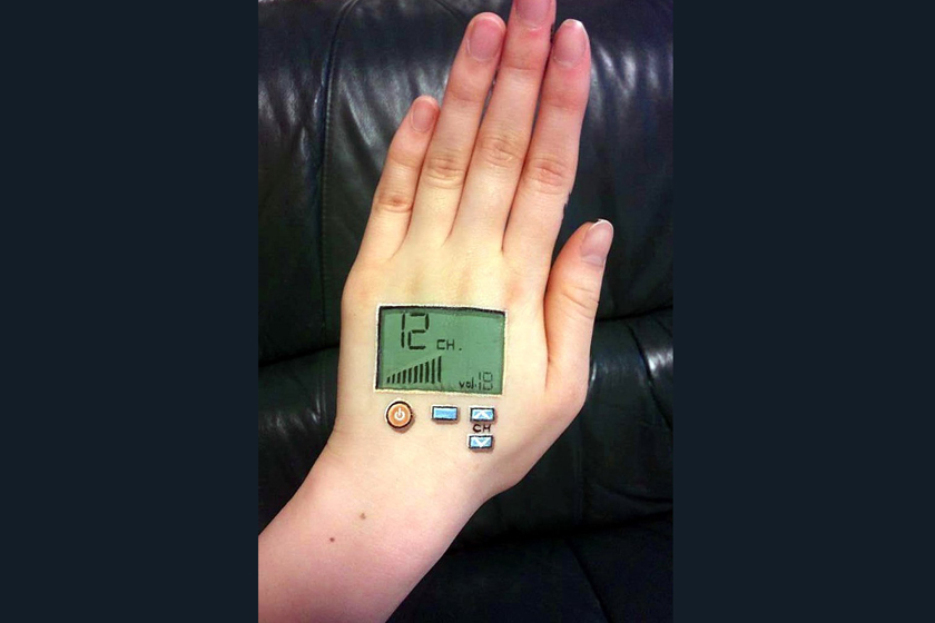 Chooo-San创作的人体彩绘。  东方IC_日本大学生创作逼真人体彩绘