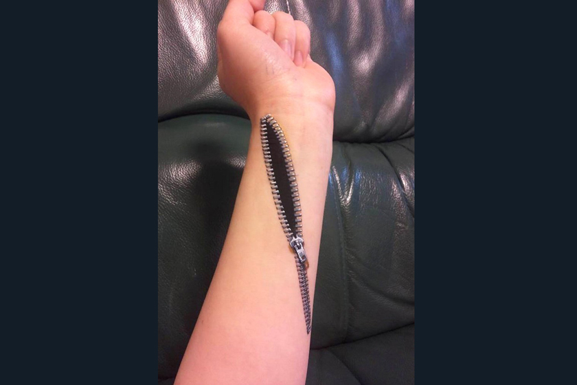 Chooo-San创作的人体彩绘。  东方IC_日本大学生创作逼真人体彩绘