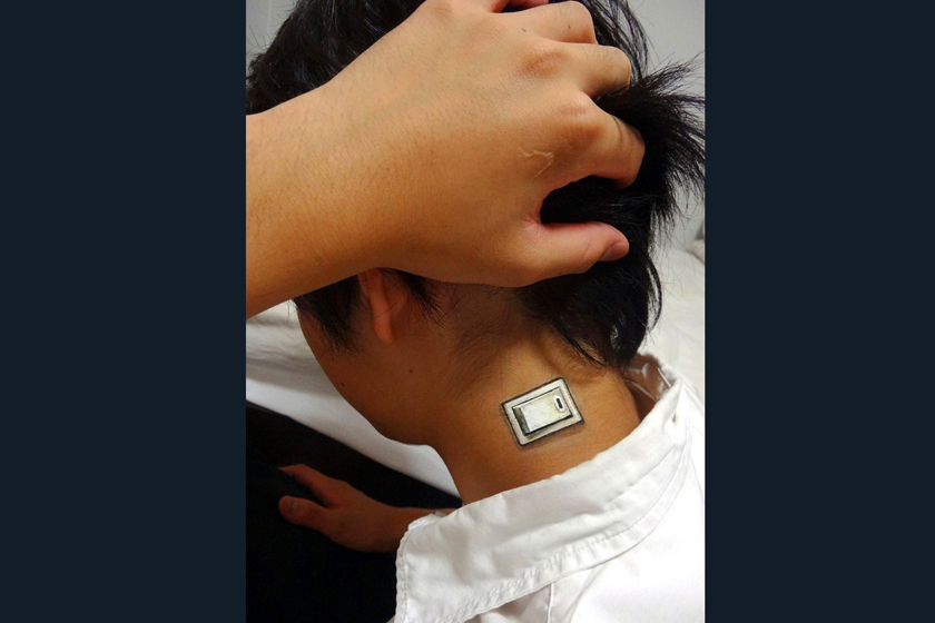 Chooo-San创作的人体彩绘。  东方IC_日本大学生创作逼真人体彩绘