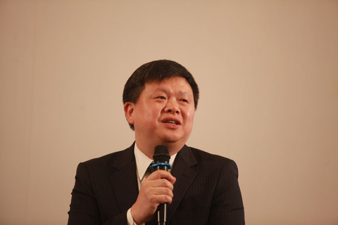 财新辩论：再救债务危机
