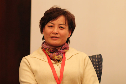 财新夜话：房地产寻找未来