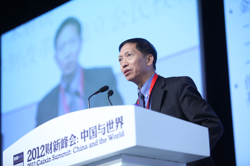 11月17日， 香港大学经济金融学院教授，财新《中国改革》首席经济学家许成钢讲话。     牛光/财新记者_议题：金融改革再破题