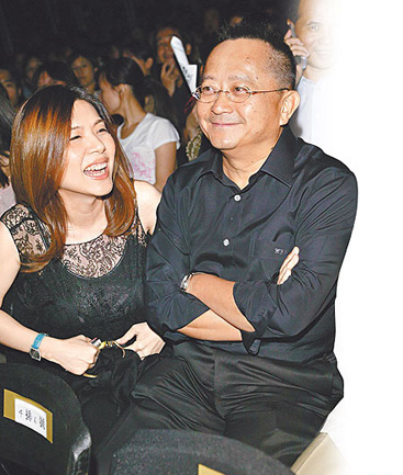 张清芳的老公宋学仁据称是位身价数亿的“银行投资教父”，是高盛证券亚洲区副董事长。