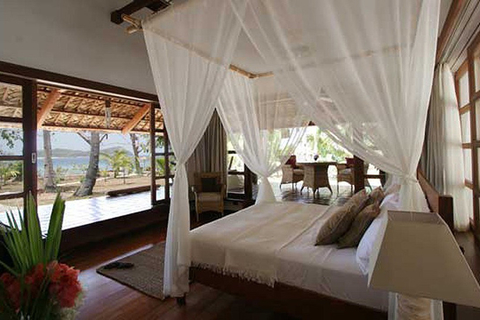 别墅沿海而建，享有着广阔的海岸美景。