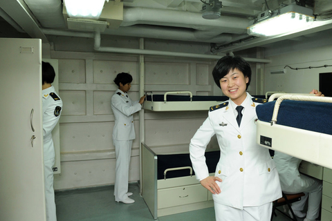 辽宁舰航母内部曝光