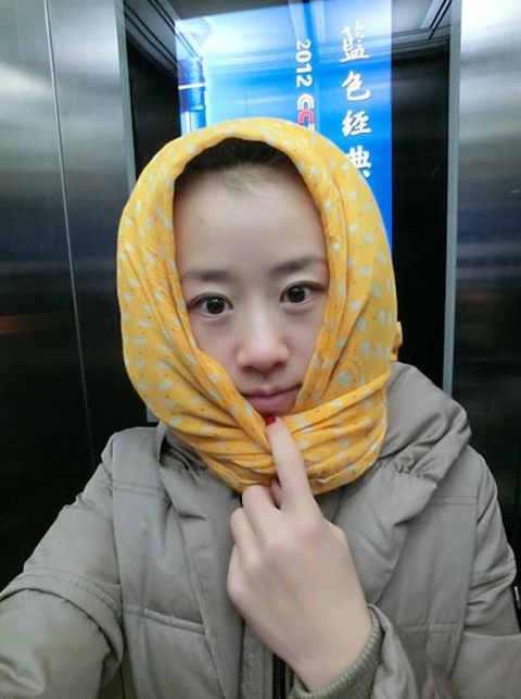 纪英男昔日照片。