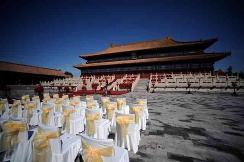 2009年9月9日，叶剑英的小孙女叶明子在太庙“人民文化宫”与美国银行家Jonathan Mork成婚。整个婚礼用红色玫瑰布置全场，突出浓郁中国风情。白色蕾丝婚纱由身为服装设计师的叶明子亲自设计。叶明子的父亲是叶剑英第三子叶选廉，原为保利集团下属凯利公司董事长兼总裁，1986年到香港经商。