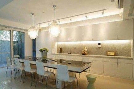 280平米豪宅 奢华的餐厅，可容纳12人。