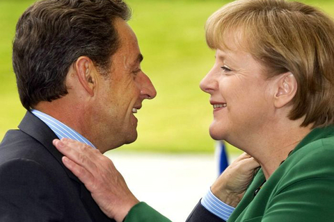 据中新网7月1日消息，据法新社援引法国司法部门消息称，7月1日，法国前总统萨科齐因贪腐相关的调查被拘留。报道称，反腐败调查员可以在未来的24小时内控制萨科齐的自由，对他进行问话。如果有必要的话，还可能再延长一天。法新社称，这一举动是史无前例的。