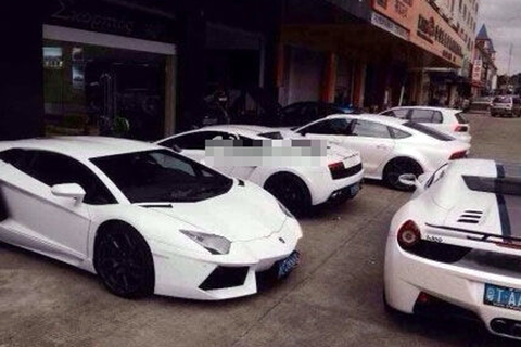 婚礼现场豪车云集。     图片来源网络