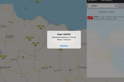 据新华社消息，印度尼西亚交通部28日说，亚洲航空公司一架从印度尼西亚飞往新加坡的亚航QZ8501航班当天失去联系，客机型号为空客A320-200。QZ8501航班是在当地时间6时17分（北京时间7时17分）与管制中心塔台失去联系的。客机原计划从印尼的泗水飞往新加坡，本应于当地时间8：30分（北京时间8时30分）抵达。另据当地电视台报道，机上155人中包括149名印尼人、3名韩国人、1名新加坡人、1名英国人和1名马来西亚人。CFP