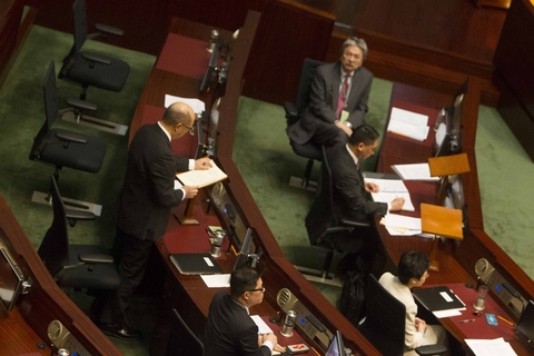 香港政改方案遭立法会否决 