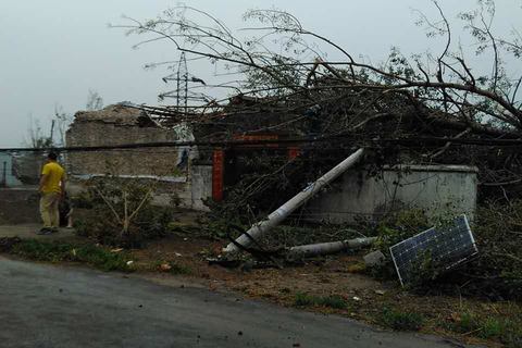 6月23日，灾区现场。 财新图片