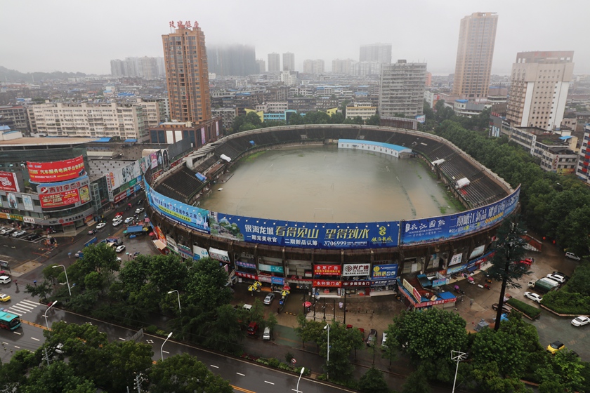 电动三轮车_相关新闻报道_财新网