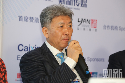 当地时间2017年1月18日，2017财新达沃斯早餐会,东软集团董事长刘积仁发言。