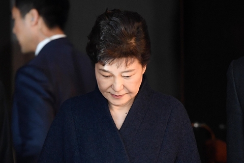 朴槿惠遭正式起诉 特赦与否留待下任总统决定