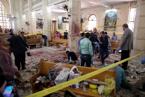 教宗到访前夕 埃及两教堂遭IS恐袭已致44死