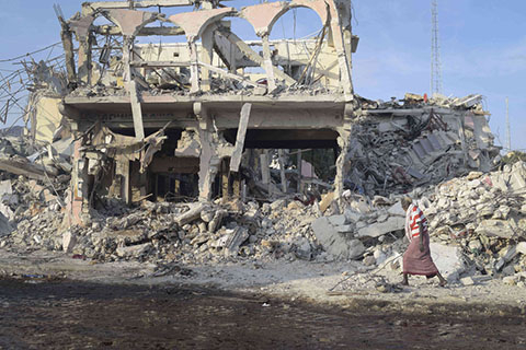 索马里史上最严重恐袭已致逾300人死 爆炸范围达三个足球场大