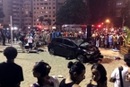 一周天下：巴西汽车冲撞人群至少15人受伤