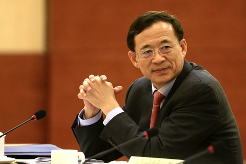 新闻掠影：刘士余易会满这几年