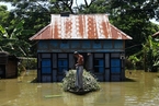 一周天下：南亚洪涝、飓风“汉娜”登陆……